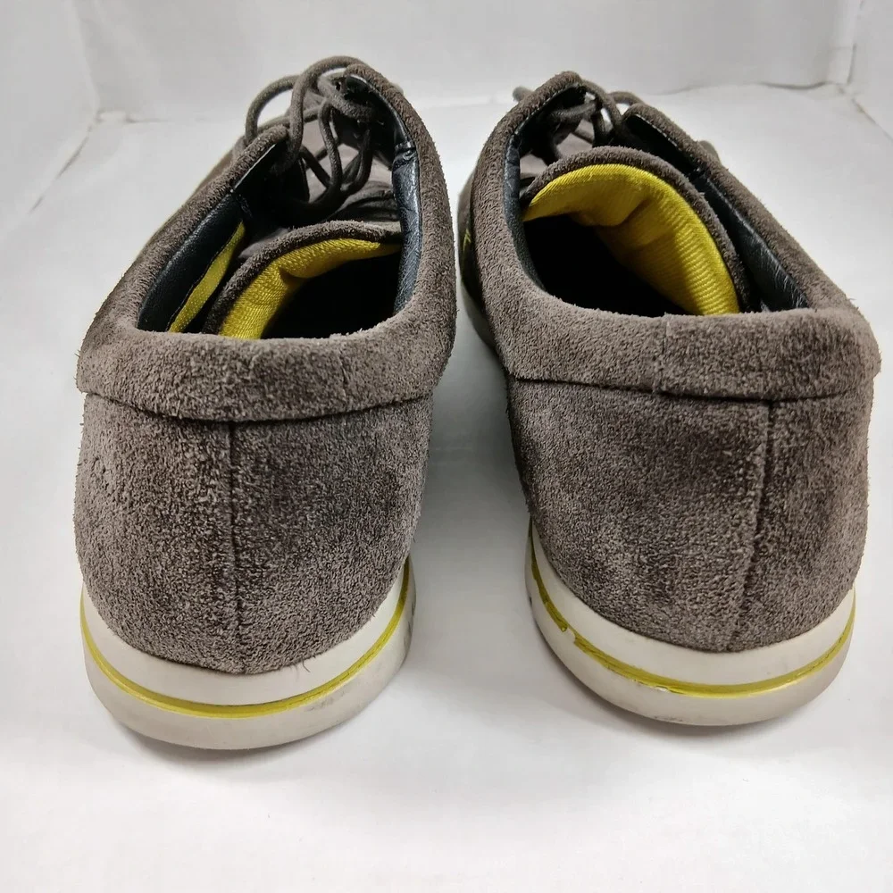 Clarks Shoes Mens Size 10.5 Gray Suede Lace‎ Up Casual Comfort Oxford Sneakers